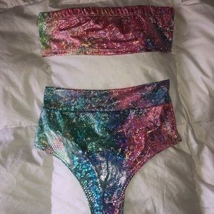Rainbow Shine iHeartRaves top & bottom
